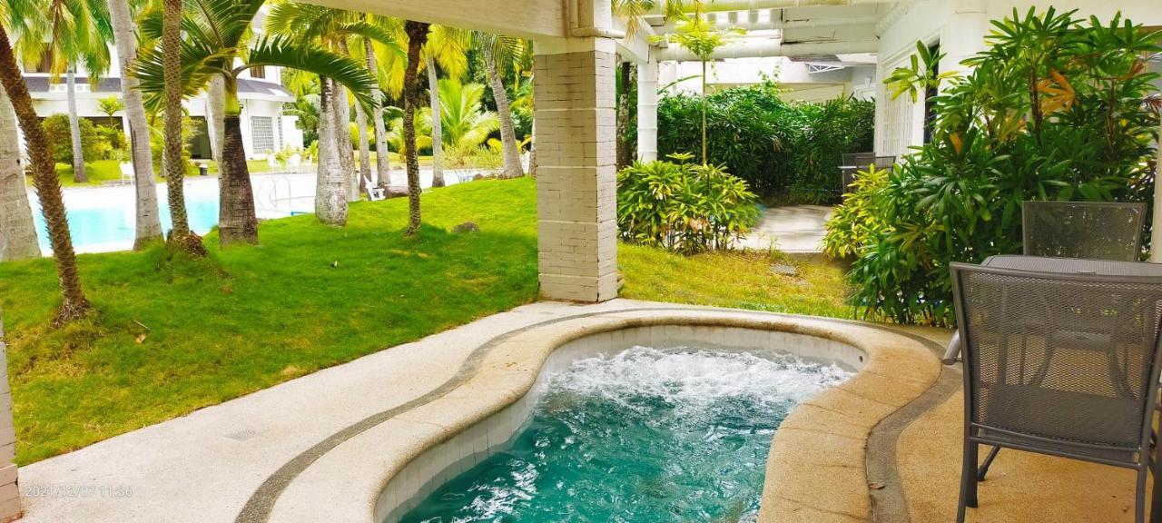 Chateau Bleu Resort Calamba (Laguna) Exterior foto